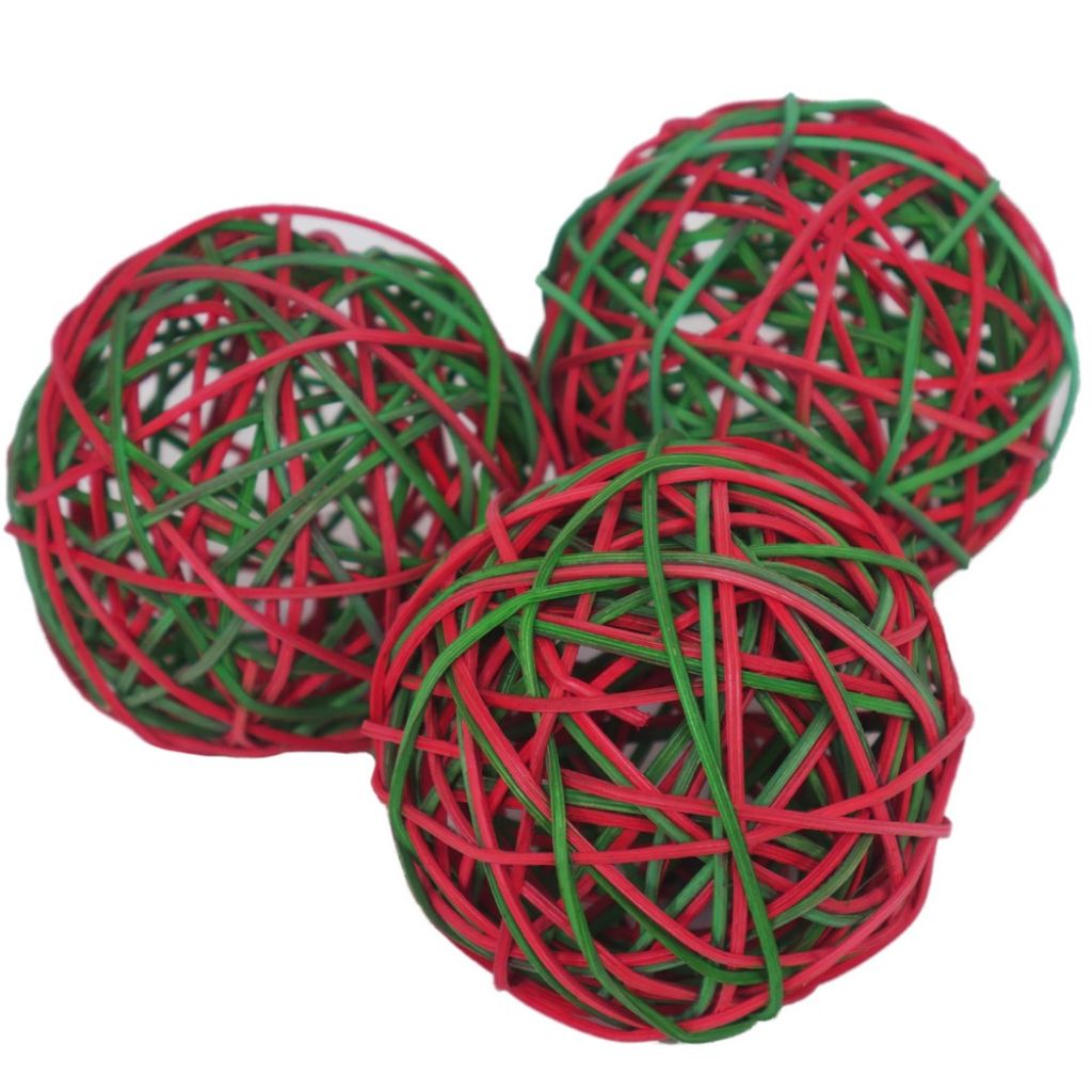 Christmas colours natural rattan balls for rabbits to chew, roll, or fill with treats.